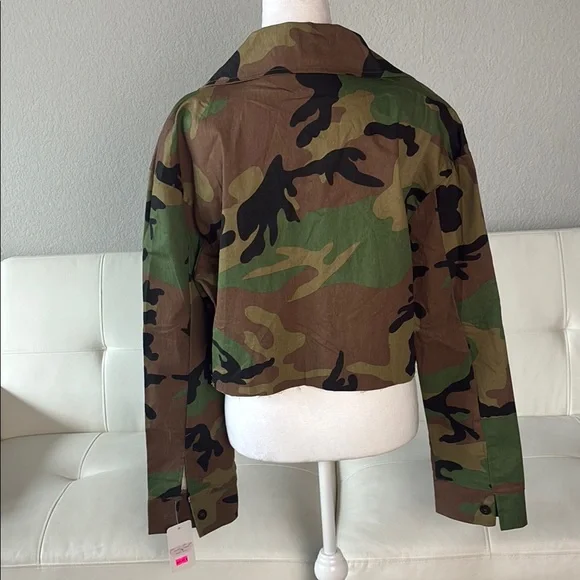 Country Gurl Camouflage Cropped Jacket - Picture 9 of 10